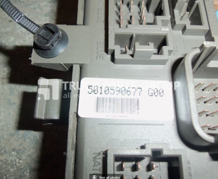 RENAULT Premium, Magnum DXI EURO3, EURO4, EURO5, central electrical box, fuse block - Siguranță pentru Camion: Foto 1 RENAULT Premium, Magnum DXI EURO3, EURO4, EURO5, central electrical box, fuse block - Siguranță pentru Camion: Foto 1