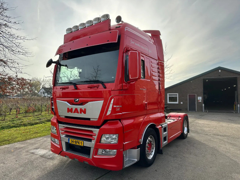 MAN TGX 18.470 / NL TRUCK / 4X2 / 2020 / DOUBLE TANK / XXL CAB / - Cap tractor: Foto 1 MAN TGX 18.470 / NL TRUCK / 4X2 / 2020 / DOUBLE TANK / XXL CAB / - Cap tractor: Foto 1