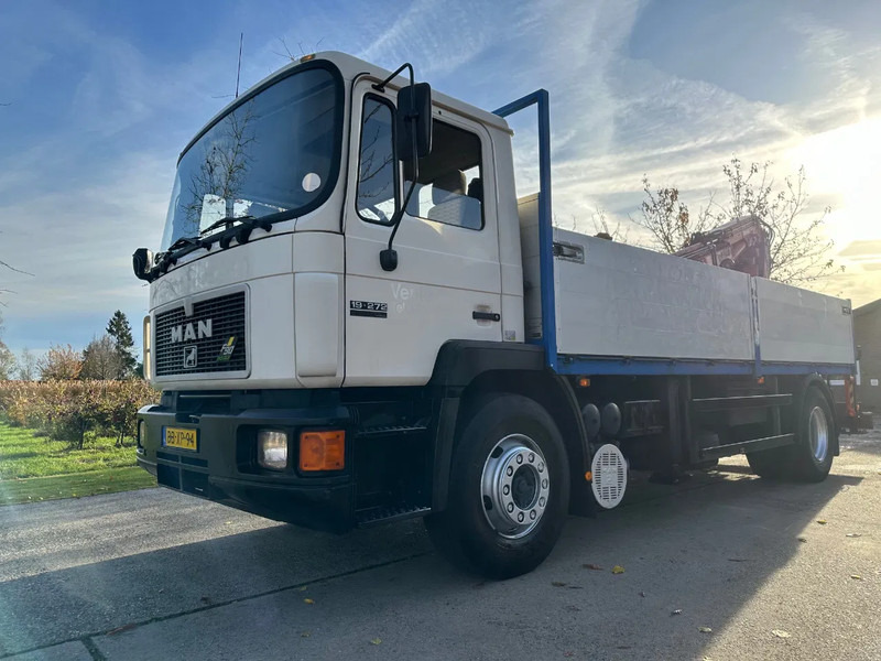 MAN 19.272 F90 / NL TRUCK / 4X2 / EURO1 / ATLAS AK140.1-6,2/1 / MANUAL / FIRST OWNER - Camion cu macara: Foto 1 MAN 19.272 F90 / NL TRUCK / 4X2 / EURO1 / ATLAS AK140.1-6,2/1 / MANUAL / FIRST OWNER - Camion cu macara: Foto 1