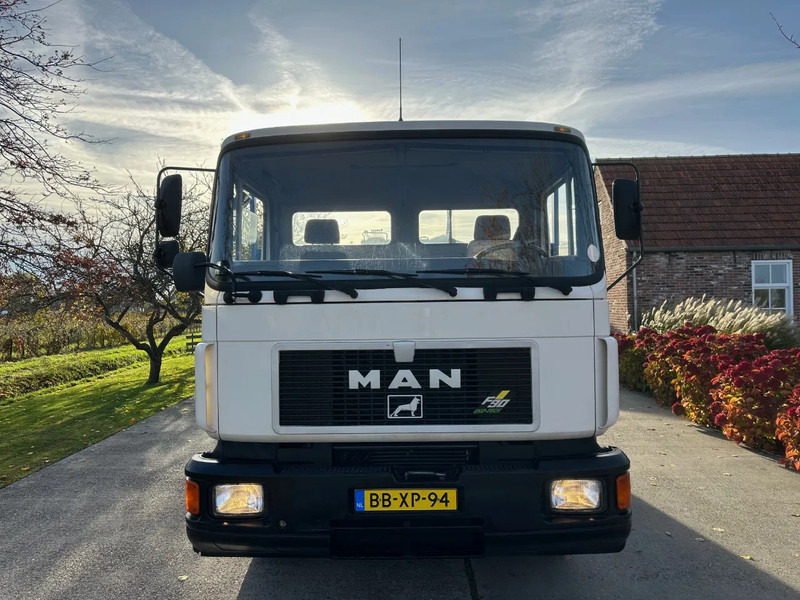 MAN 19.272 F90 / NL TRUCK / 4X2 / EURO1 / ATLAS AK140.1-6,2/1 / MANUAL / FIRST OWNER - Camion cu macara: Foto 2 MAN 19.272 F90 / NL TRUCK / 4X2 / EURO1 / ATLAS AK140.1-6,2/1 / MANUAL / FIRST OWNER - Camion cu macara: Foto 2