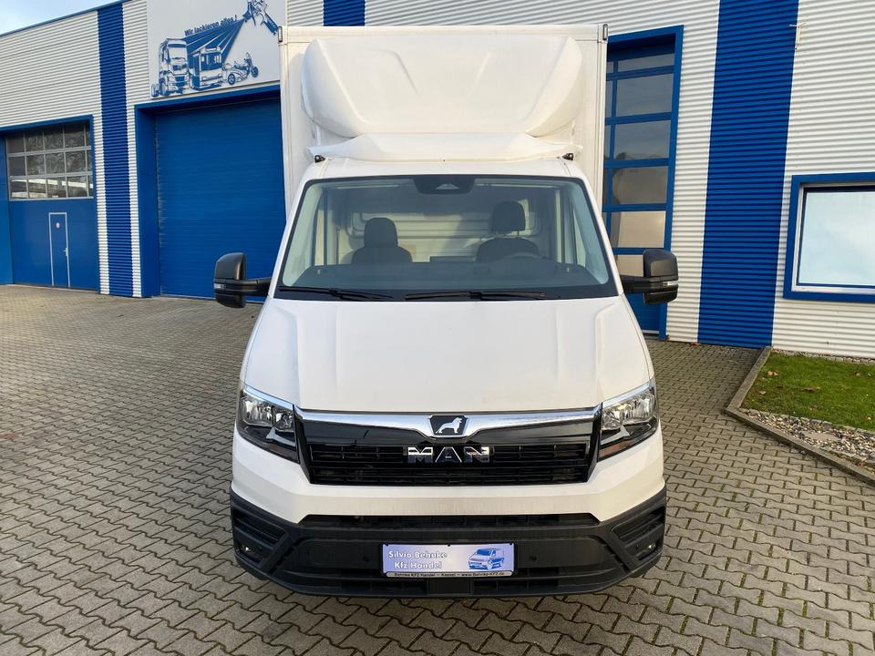MAN TGE 3.160 Next Level Blyss Kofferaufbau Lang *INKL.19% MWST*HECKANTRIEB*AHK*PDC*TEMPO *UVM*SOFORT VERFÜGBAR!* - Autoutilitară box: Foto 3 MAN TGE 3.160 Next Level Blyss Kofferaufbau Lang *INKL.19% MWST*HECKANTRIEB*AHK*PDC*TEMPO *UVM*SOFORT VERFÜGBAR!* - Autoutilitară box: Foto 3