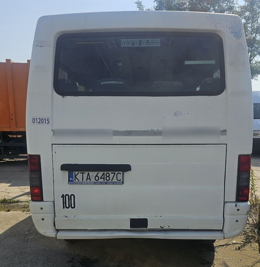 Peugeot BOXER 2.5 - Microbuz, Transport persoane: Foto 4 Peugeot BOXER 2.5 - Microbuz, Transport persoane: Foto 4