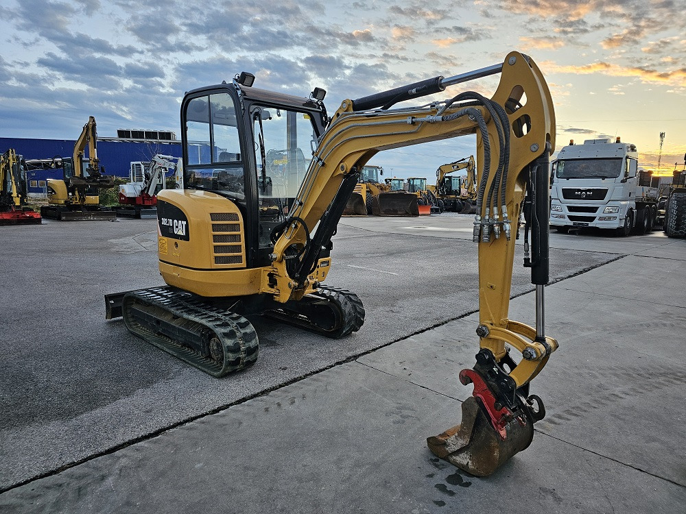 CATERPILLAR 302.7DCR - Mini excavator: Foto 5 CATERPILLAR 302.7DCR - Mini excavator: Foto 5