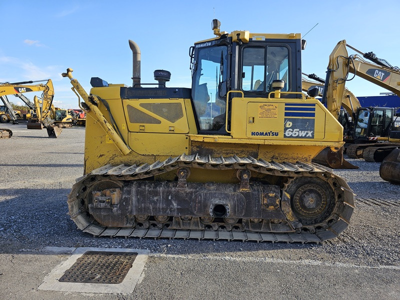 KOMATSU D65WX-17 - Buldozer: Foto 2 KOMATSU D65WX-17 - Buldozer: Foto 2