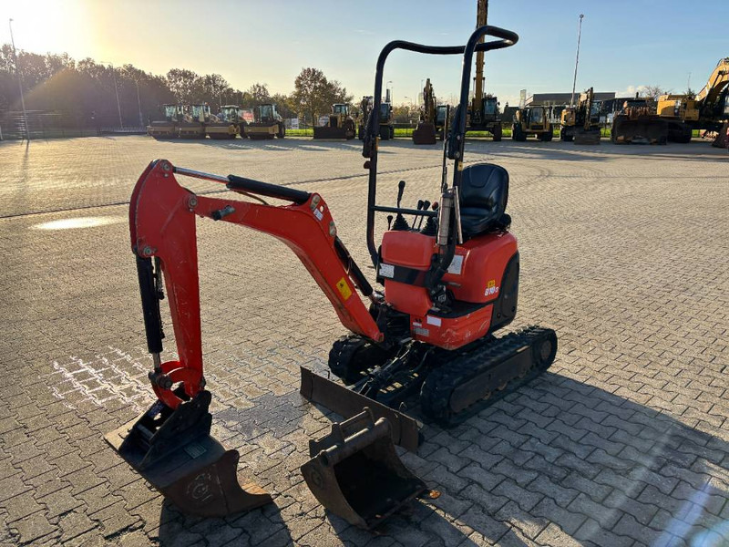 Kubota U10-3 - Mini excavator: Foto 1 Kubota U10-3 - Mini excavator: Foto 1