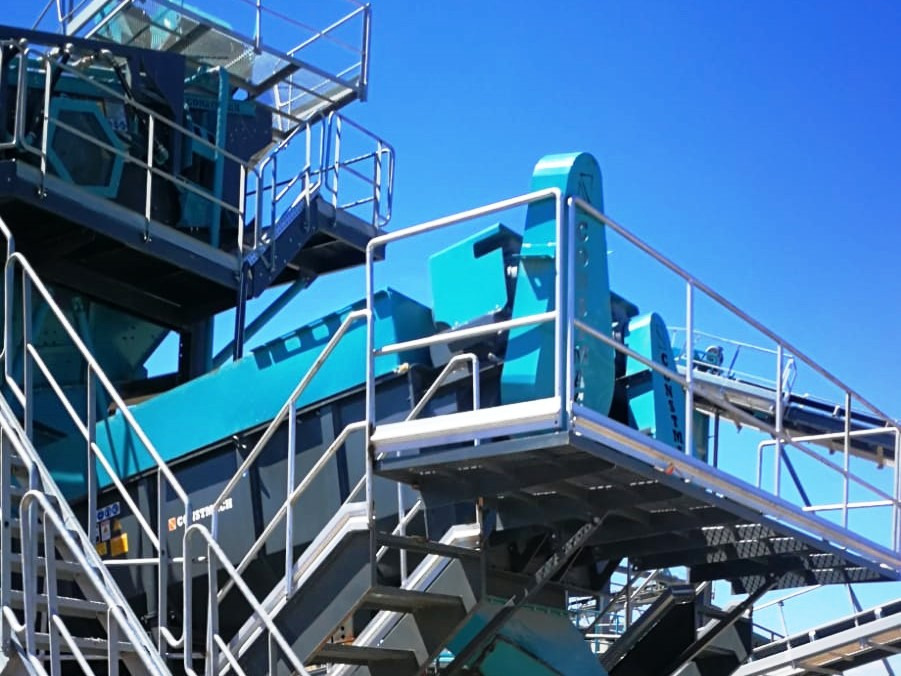 CONSTMACH Laveur à Arbres – Solution Puissante pour le Nettoyage des Matériaux Grossiers et Argileux - Statia de sortare: Foto 2 CONSTMACH Laveur à Arbres – Solution Puissante pour le Nettoyage des Matériaux Grossiers et Argileux - Statia de sortare: Foto 2