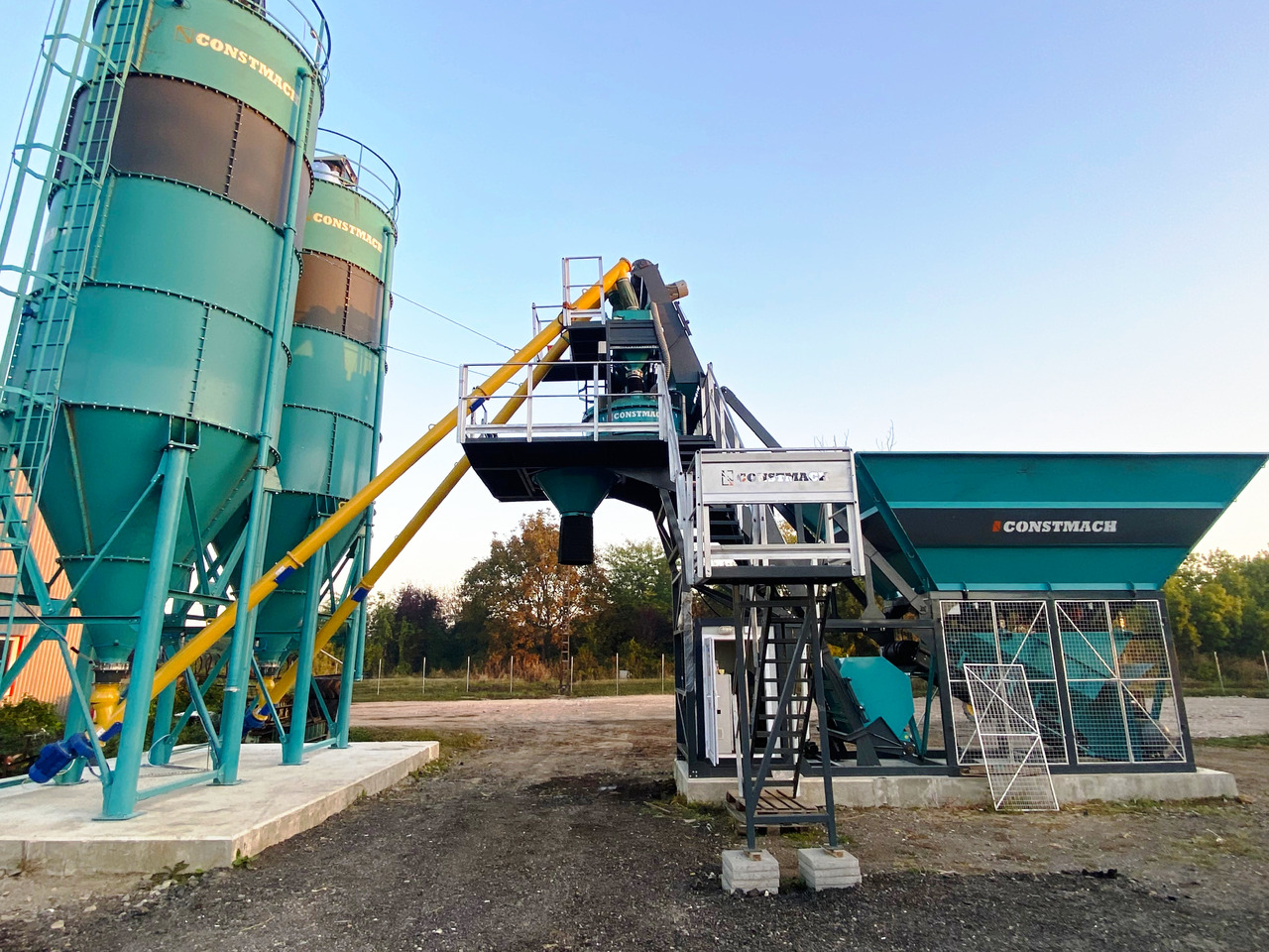 Constmach 30 m³/h Compact Concrete Batching Plant - Staţie de betoane: Foto 1 Constmach 30 m³/h Compact Concrete Batching Plant - Staţie de betoane: Foto 1
