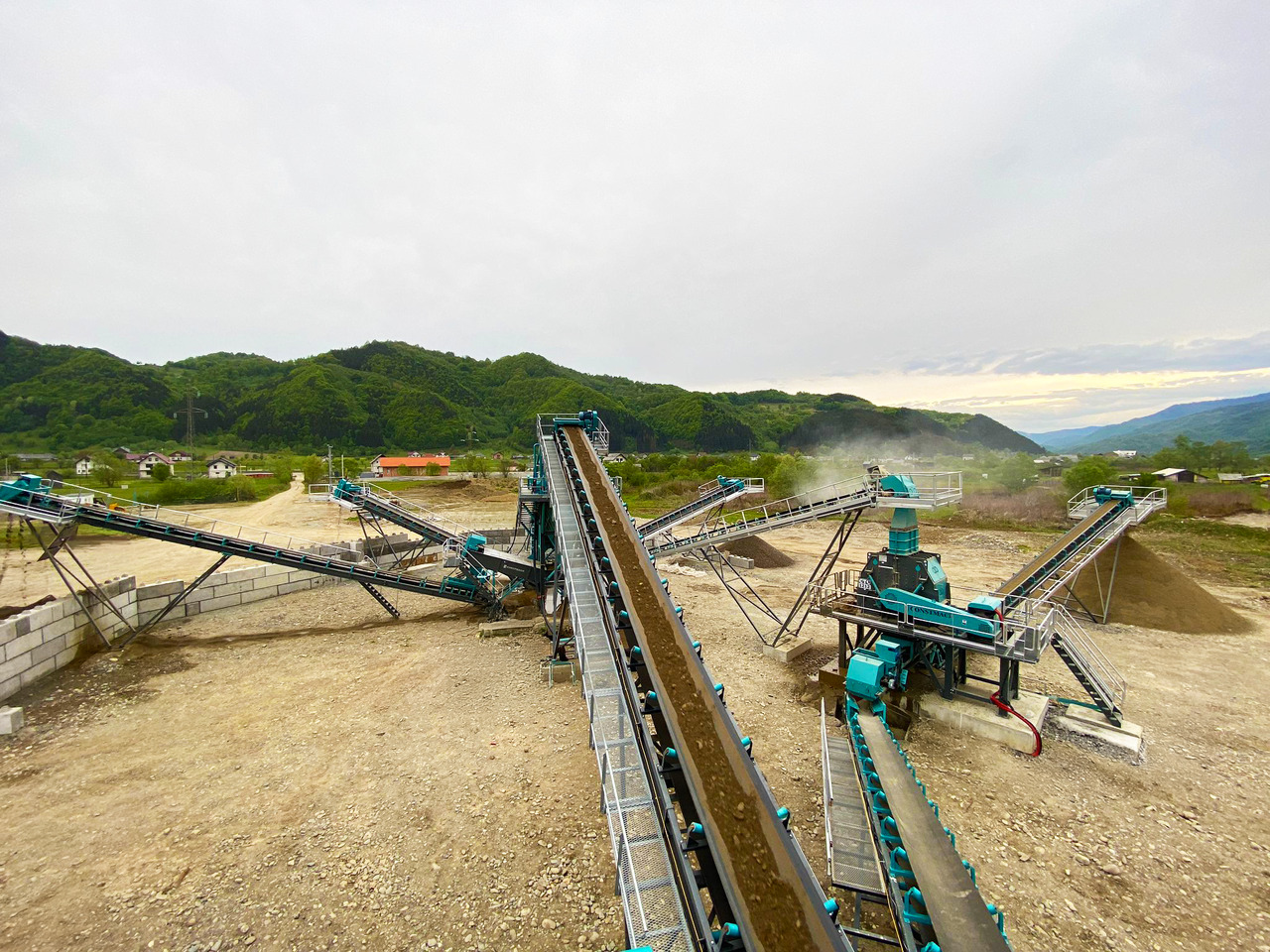 Constmach Installation Stationnaire De Lavage Et De Criblage (Sable, Gravier, Lavage Et Criblage De Gravier) - Statia de sortare: Foto 2 Constmach Installation Stationnaire De Lavage Et De Criblage (Sable, Gravier, Lavage Et Criblage De Gravier) - Statia de sortare: Foto 2