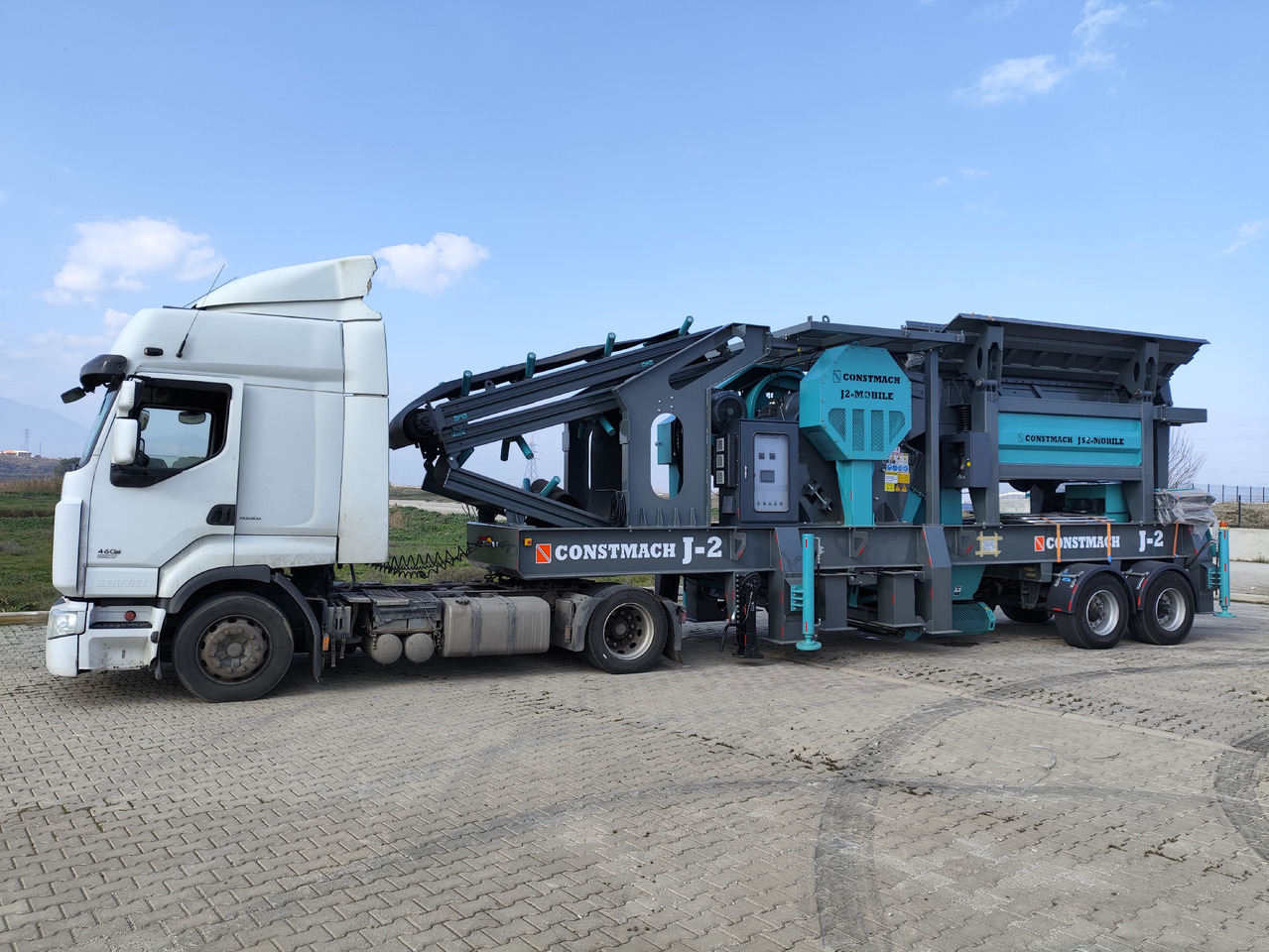 Constmach Mobiler Backenbrecher (mobiler Brecher) mit einer Kapazität von 120-150 Tonnen - Concasor: Foto 4 Constmach Mobiler Backenbrecher (mobiler Brecher) mit einer Kapazität von 120-150 Tonnen - Concasor: Foto 4