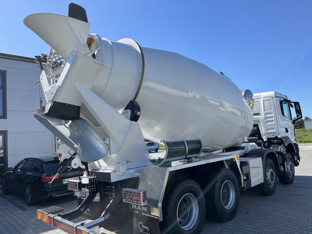 MAN TGS 35.440, 8x4 BB, EURO 6, YEAR 2024, 10m - NEW - Autobetonieră: Foto 4 MAN TGS 35.440, 8x4 BB, EURO 6, YEAR 2024, 10m - NEW - Autobetonieră: Foto 4