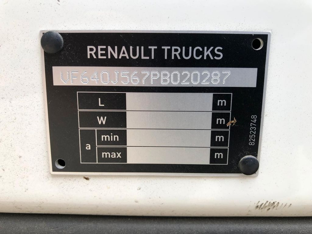 Renault D 10.210 Klima*PTO*Motor Bremse*Blatt Federung Renault D10.210 Klima*2PTO*Motor Bremse*Blatt*Auch Miete în leasing Renault D 10.210 Klima*PTO*Motor Bremse*Blatt Federung Renault D10.210 Klima*2PTO*Motor Bremse*Blatt*Auch Miete: Foto 17