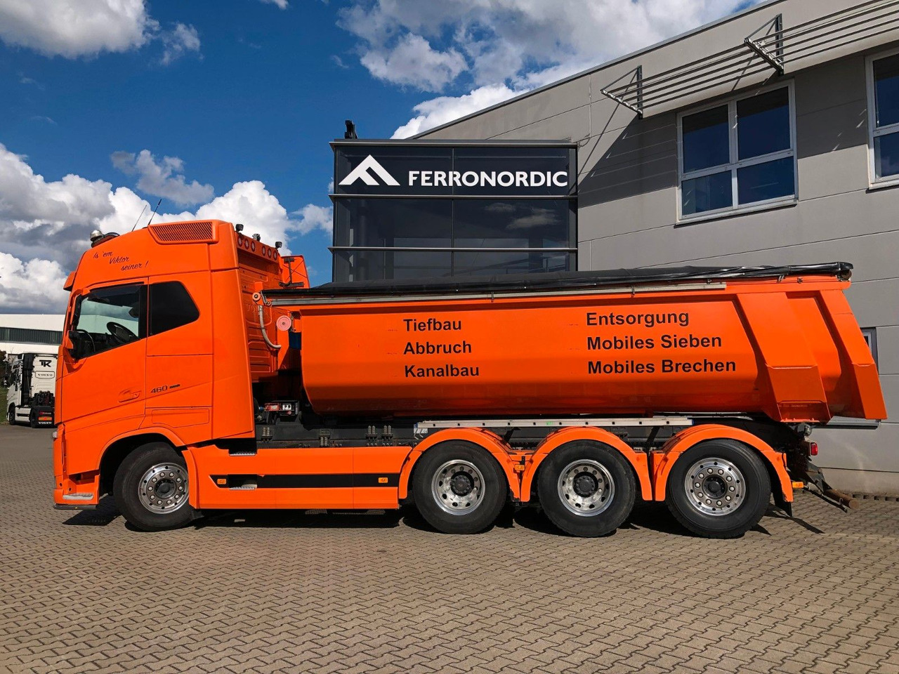 Volvo FH460 8x4 Tridem*Lift+LenkAchse*ALU*AHK*VollLuft - Camion basculantă: Foto 4 Volvo FH460 8x4 Tridem*Lift+LenkAchse*ALU*AHK*VollLuft - Camion basculantă: Foto 4