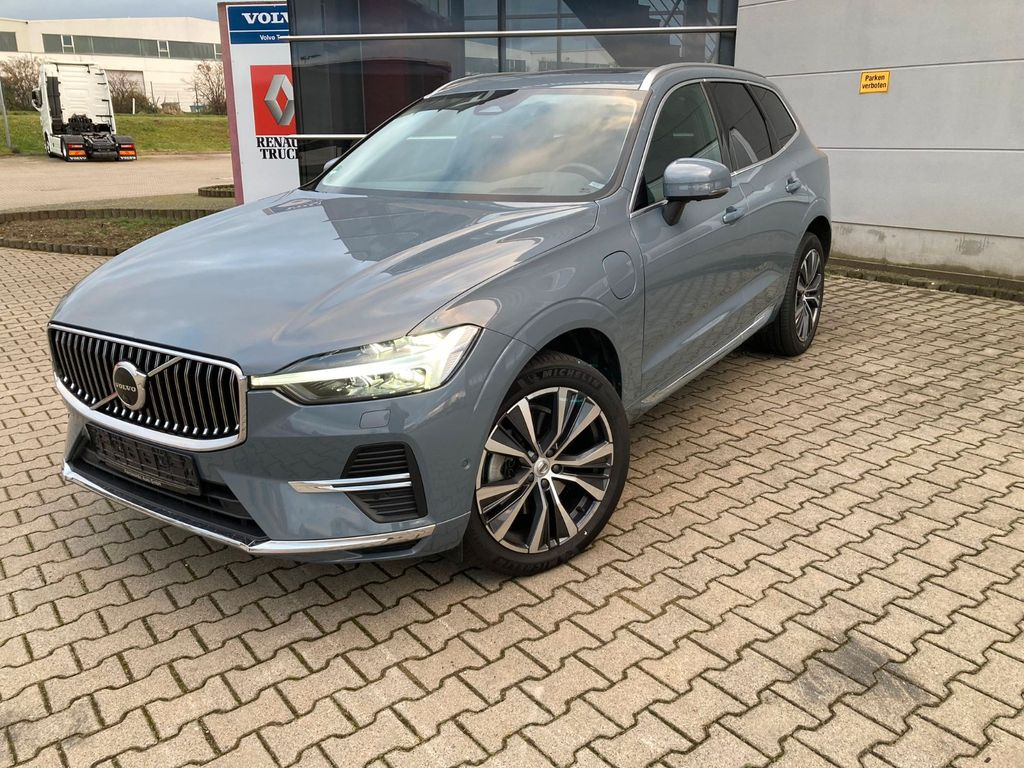 Volvo XC 60 T6 Inscr. Rech. Plug-In Hybrid AWD Md.2022 Volvo XC 60 T6 Inscr. Rech. Plug-In Hybrid AWD Md.2022 - SUV: Foto 1 Volvo XC 60 T6 Inscr. Rech. Plug-In Hybrid AWD Md.2022 Volvo XC 60 T6 Inscr. Rech. Plug-In Hybrid AWD Md.2022 - SUV: Foto 1