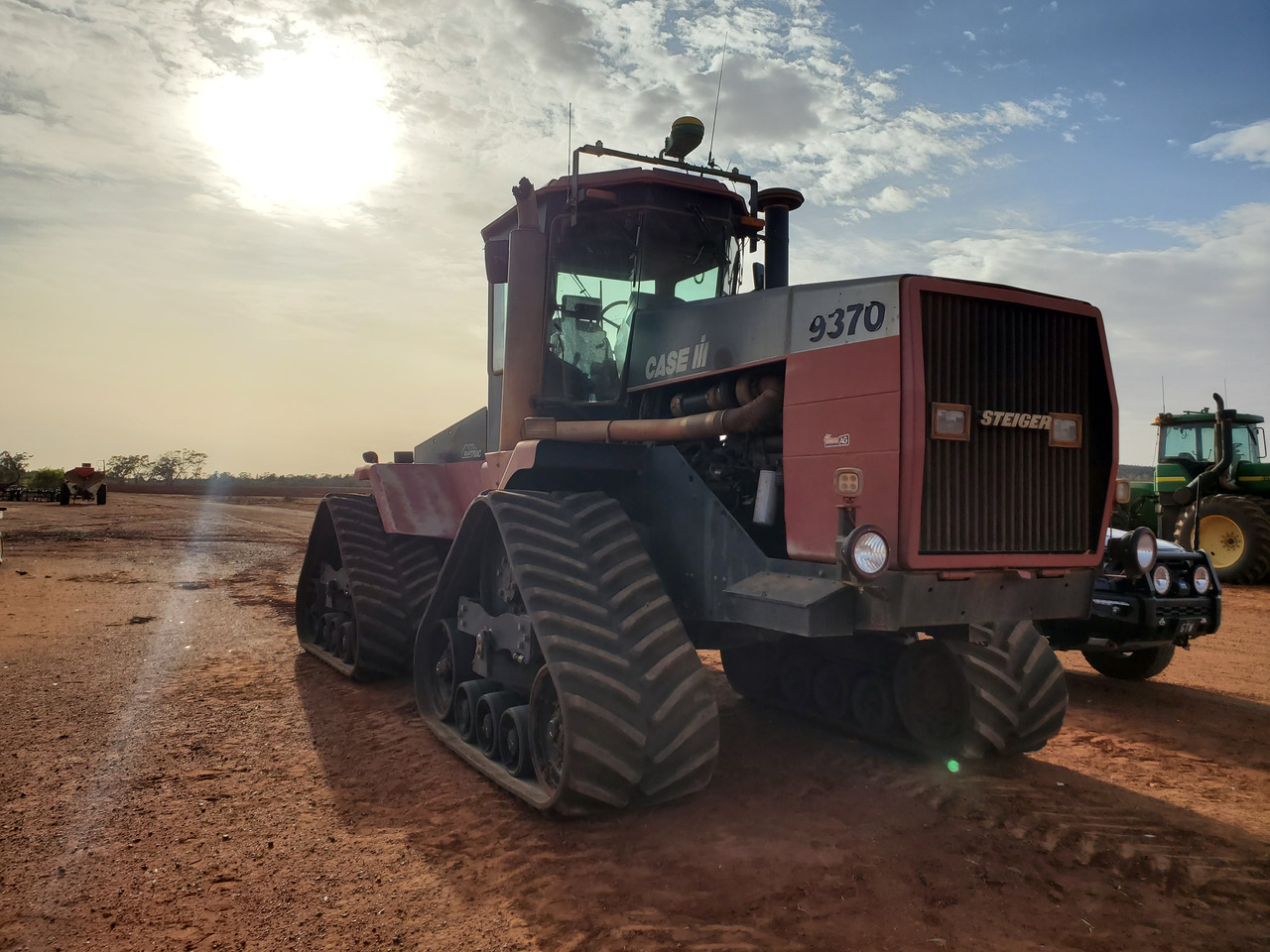 GTW TankTuff for CASE New Holland CNH Quadtrac Rowtrac Genesis T8 Smarttrax - Senila pentru Combină de recoltat cereale: Foto 1 GTW TankTuff for CASE New Holland CNH Quadtrac Rowtrac Genesis T8 Smarttrax - Senila pentru Combină de recoltat cereale: Foto 1