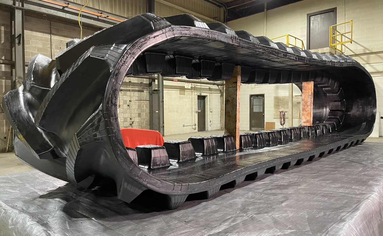 GTW TankTuff for CLAAS Lexion Terra Trac - Senila pentru Tractor pe senile: Foto 4 GTW TankTuff for CLAAS Lexion Terra Trac - Senila pentru Tractor pe senile: Foto 4