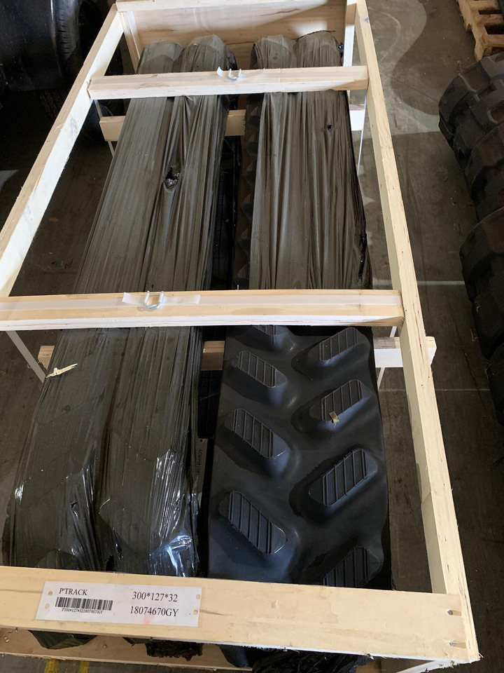 Versatile, Kinze Grain Carts, Kubota Delta track - Senila pentru Tractor pe senile: Foto 3 Versatile, Kinze Grain Carts, Kubota Delta track - Senila pentru Tractor pe senile: Foto 3