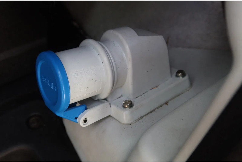 Autoutilitară frigorifica Iveco Daily 35S16 Iveco 35S16 L3/H2 Koel/Vries/ verwarmen Carrier Xarios 350 + 220 volt nacht aansluiting: Foto 15