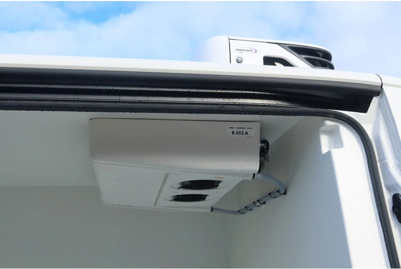 MAN TGE 50.160 Koel/Vries/Verwarmen + nachtaansluiting Carrier Xarios 350 L4/H2 automaat. Dubbel lucht. - Autoutilitară frigorifica: Foto 4 MAN TGE 50.160 Koel/Vries/Verwarmen + nachtaansluiting Carrier Xarios 350 L4/H2 automaat. Dubbel lucht. - Autoutilitară frigorifica: Foto 4