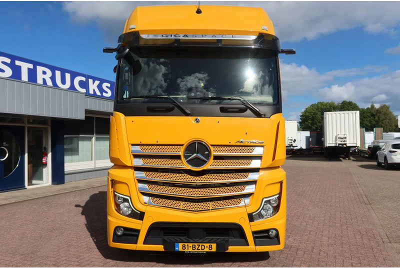 Camion şasiu Mercedes-Benz Actros 2642 LL Chassis Cabine Giga space: Foto 19