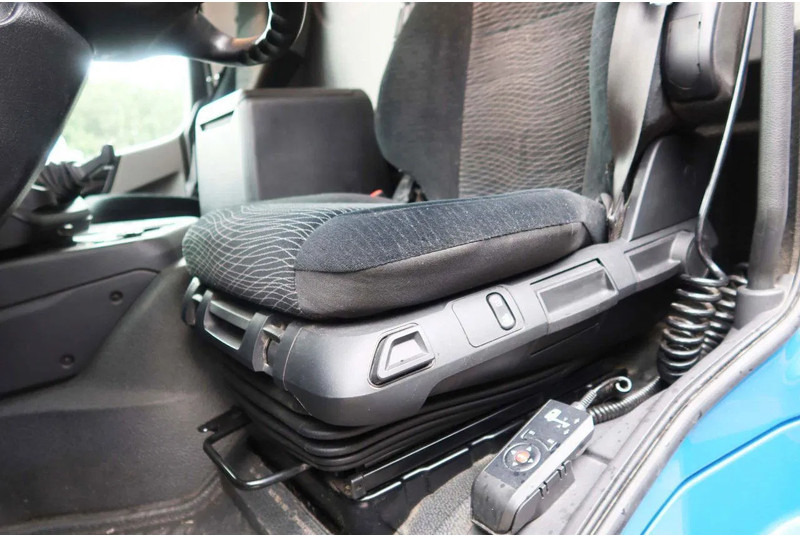 Mercedes-Benz Antos 1924L Huif + Klep Dhollandia 2000 KG Euro 6 - Camion furgon: Foto 5 Mercedes-Benz Antos 1924L Huif + Klep Dhollandia 2000 KG Euro 6 - Camion furgon: Foto 5