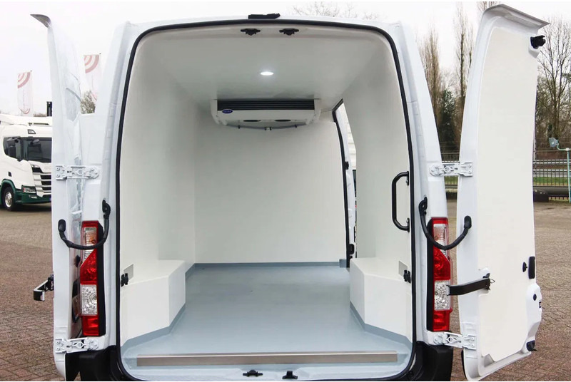 Renault Master Koel/Vries/verwarmen 220 volt stekker Carrier Xarios 350 135 PK - Autoutilitară frigorifica: Foto 4 Renault Master Koel/Vries/verwarmen 220 volt stekker Carrier Xarios 350 135 PK - Autoutilitară frigorifica: Foto 4