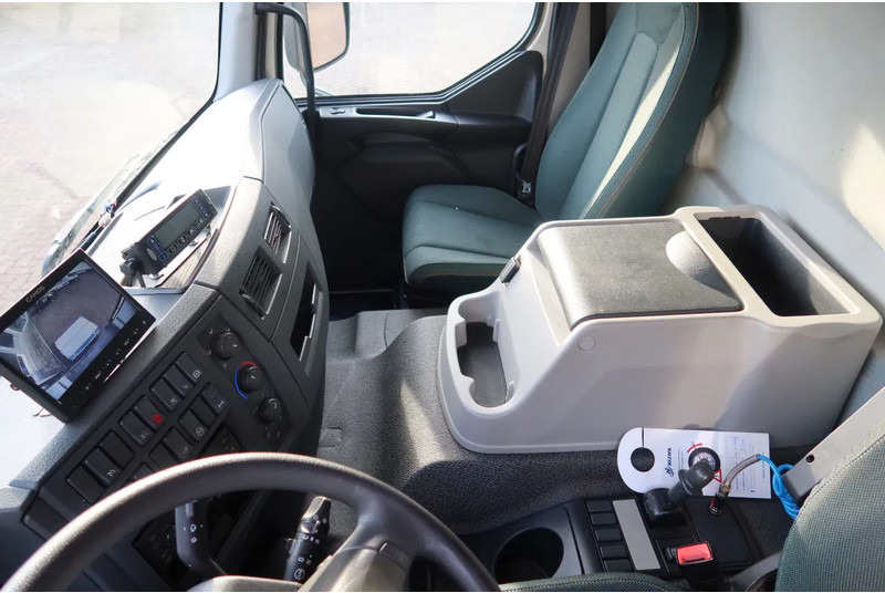 Volvo FE 280 4x2 Carrier Supra 1250 Koel/ Vries+ BAR klep 2000 kg. 2 Stuks in voorraad - Camion frigider: Foto 5 Volvo FE 280 4x2 Carrier Supra 1250 Koel/ Vries+ BAR klep 2000 kg. 2 Stuks in voorraad - Camion frigider: Foto 5