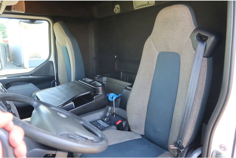 Volvo FE Bak+Klep Dhollanida 2.000 kg - Camion furgon: Foto 5 Volvo FE Bak+Klep Dhollanida 2.000 kg - Camion furgon: Foto 5