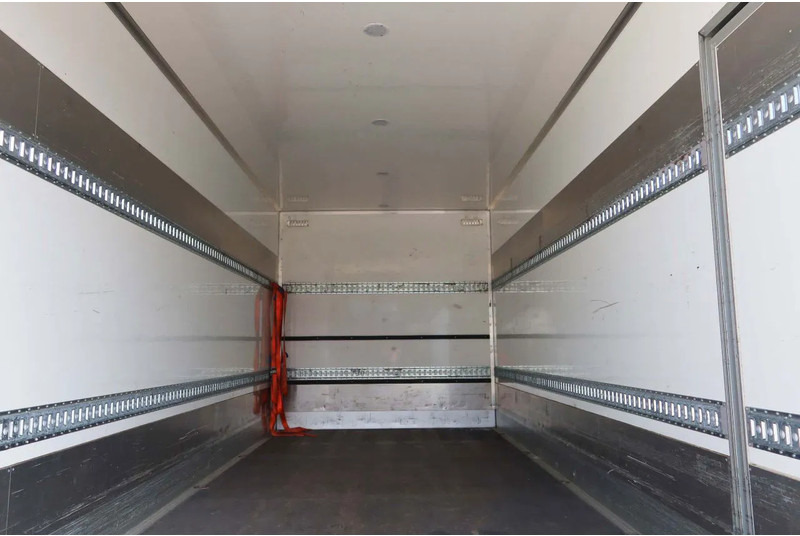 Volvo FL 250 FL 250 Bakwagen + Klep 2.000 kg Euro 6 - Camion furgon: Foto 4 Volvo FL 250 FL 250 Bakwagen + Klep 2.000 kg Euro 6 - Camion furgon: Foto 4