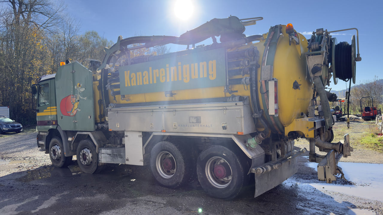 MERCEDES-BENZ Actros 3243 - Camion: Foto 3 MERCEDES-BENZ Actros 3243 - Camion: Foto 3