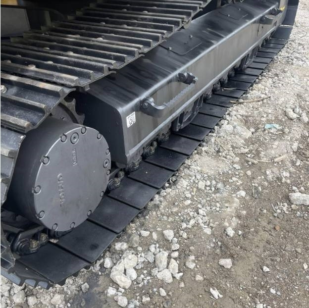 Volvo EC240D - Excavator pe şenile: Foto 4 Volvo EC240D - Excavator pe şenile: Foto 4