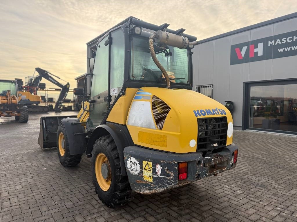 Komatsu WA 70-5 - Încărcător frontal pe pneuri: Foto 3 Komatsu WA 70-5 - Încărcător frontal pe pneuri: Foto 3