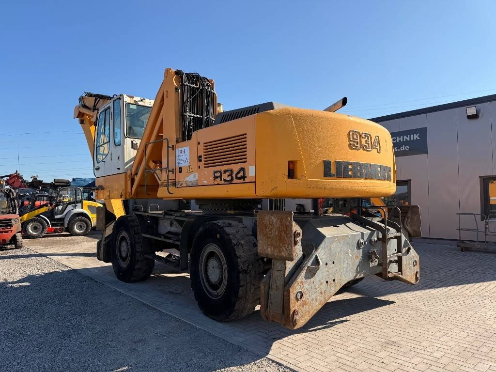 Liebherr A 934 C HD Litronic - Excavator pentru manipulare de materiale: Foto 3 Liebherr A 934 C HD Litronic - Excavator pentru manipulare de materiale: Foto 3