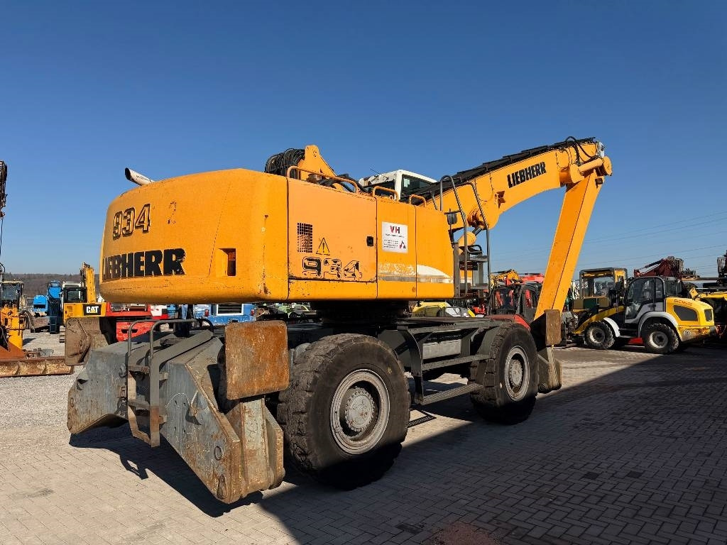Liebherr A 934 C HD Litronic - Excavator pentru manipulare de materiale: Foto 5 Liebherr A 934 C HD Litronic - Excavator pentru manipulare de materiale: Foto 5