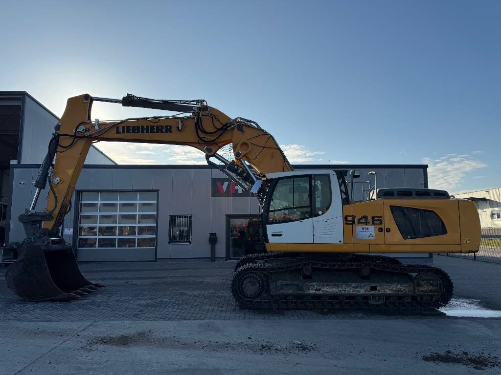 Liebherr R 946 - Excavator pe şenile: Foto 2 Liebherr R 946 - Excavator pe şenile: Foto 2