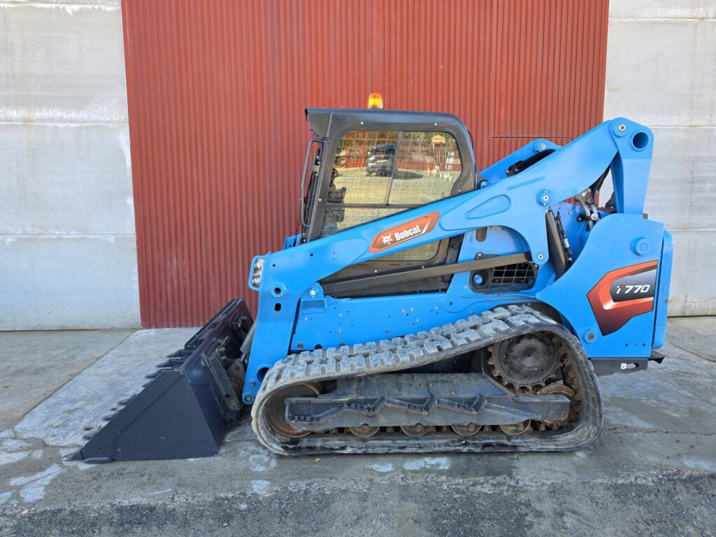 BOBCAT T770 - Mini încărcător: Foto 1 BOBCAT T770 - Mini încărcător: Foto 1
