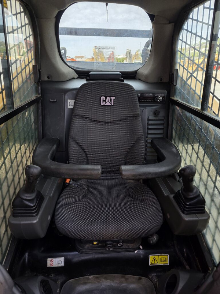 CAT 289D3 ALTO CAUDAL - Mini încărcător: Foto 5 CAT 289D3 ALTO CAUDAL - Mini încărcător: Foto 5