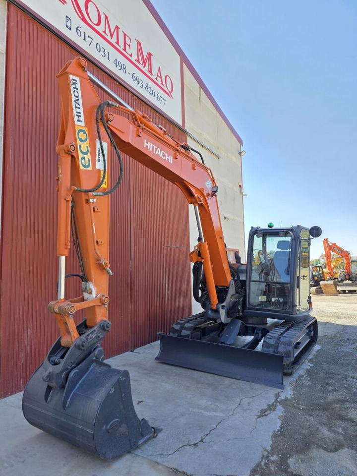 HITACHI ZX85USB-6 - Mini excavator: Foto 2 HITACHI ZX85USB-6 - Mini excavator: Foto 2