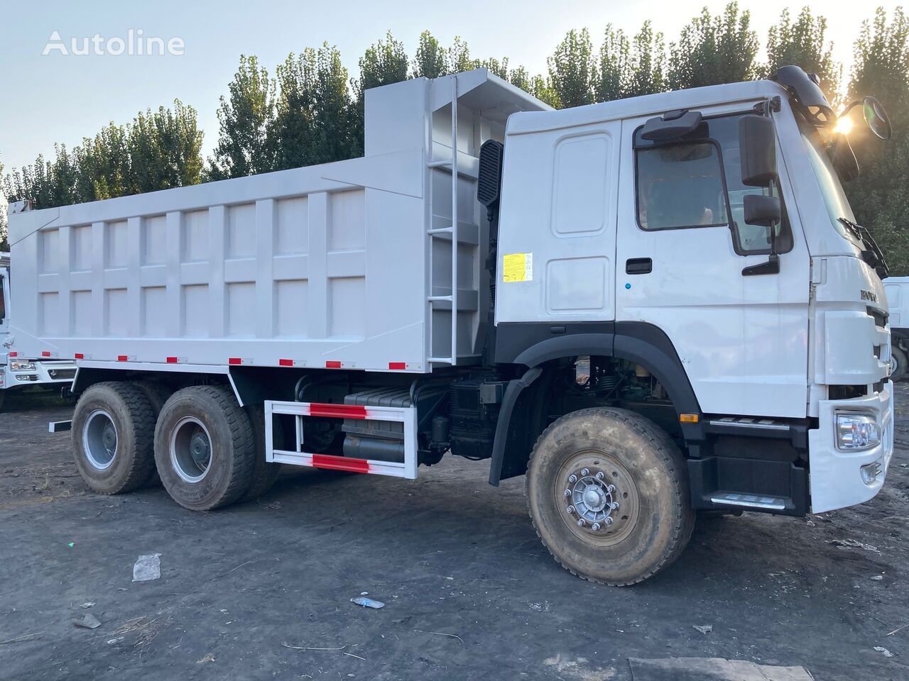 Howo 371 375 - Camion basculantă: Foto 1 Howo 371 375 - Camion basculantă: Foto 1