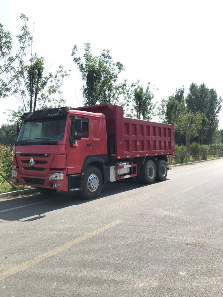 Howo Sinotruck - Camion basculantă: Foto 2 Howo Sinotruck - Camion basculantă: Foto 2