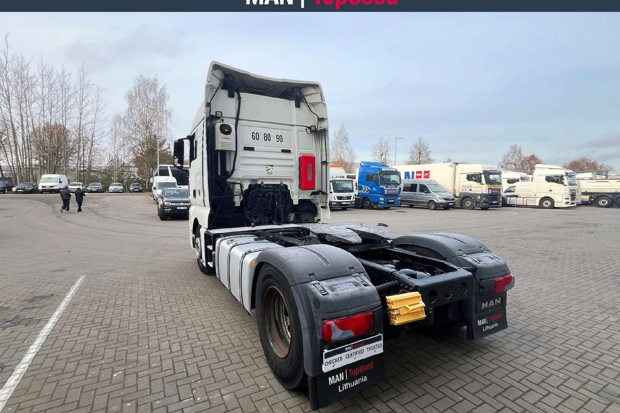 MAN 18.500 4X2 XLX cab Retarder 9207 - Cap tractor: Foto 3 MAN 18.500 4X2 XLX cab Retarder 9207 - Cap tractor: Foto 3