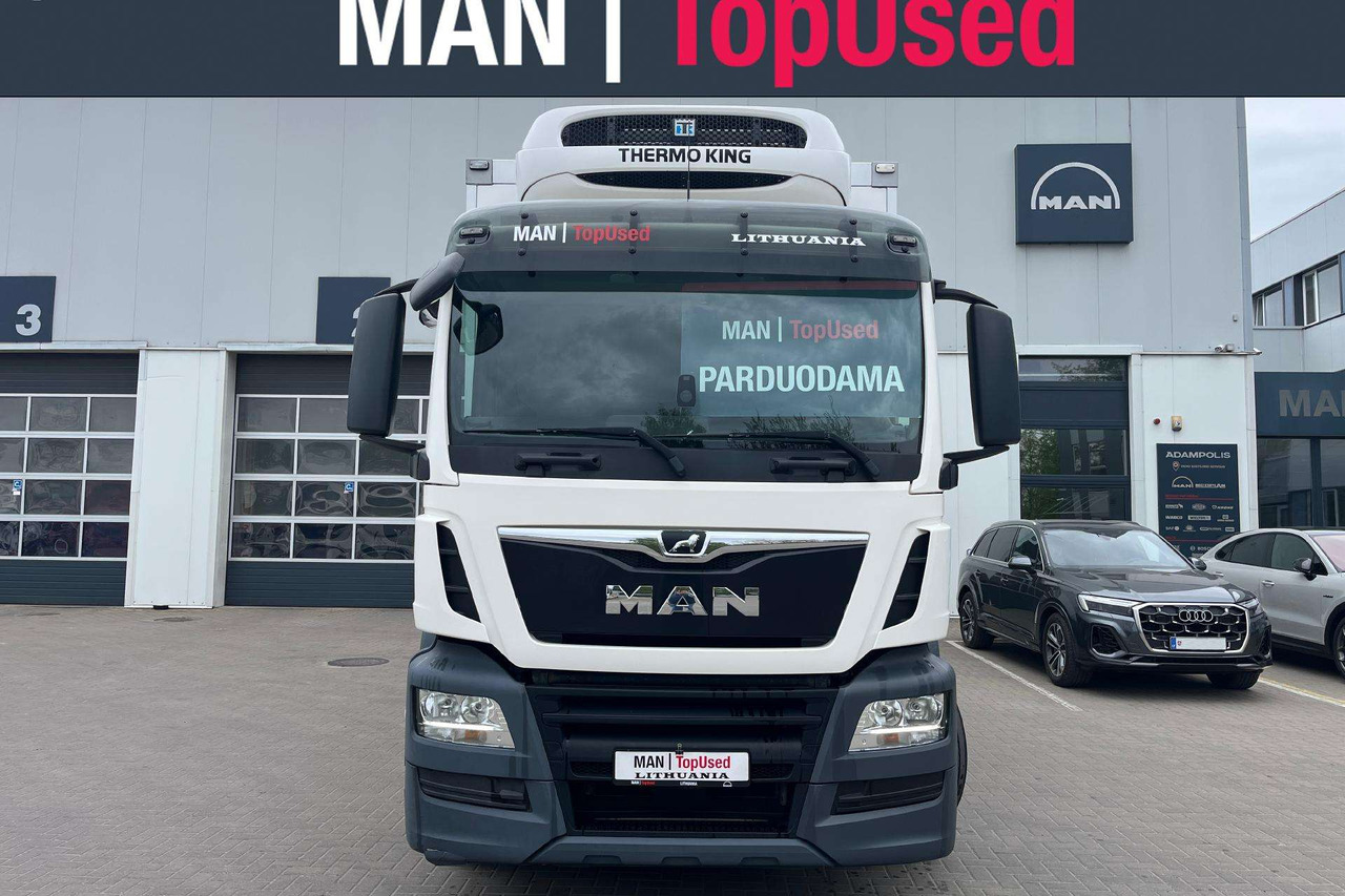 MAN 26.420 6x2-4 THERMO KING (8518) - Camion frigider: Foto 2 MAN 26.420 6x2-4 THERMO KING (8518) - Camion frigider: Foto 2