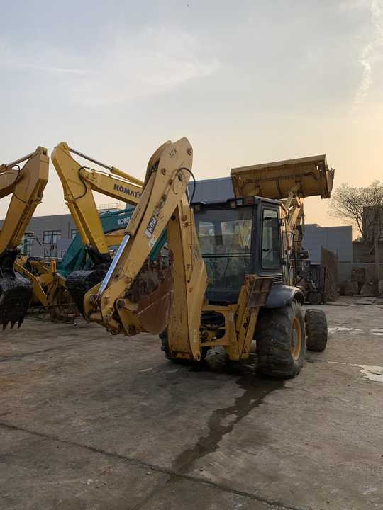 JCB 3cX backhoe loader manufactured in 2022 with telescopic boom JCB3CX JCB4CX JCB 3DX nice price - Buldoexcavator: Foto 2 JCB 3cX backhoe loader manufactured in 2022 with telescopic boom JCB3CX JCB4CX JCB 3DX nice price - Buldoexcavator: Foto 2
