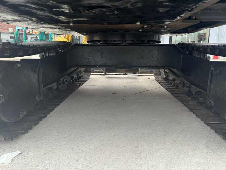 Original Top Sale High Performance Slightly Used Doosan Dx60 Dx75 Dx80 Tracked Excavator for Landscaping in Shanghai - Excavator pe şenile: Foto 3 Original Top Sale High Performance Slightly Used Doosan Dx60 Dx75 Dx80 Tracked Excavator for Landscaping in Shanghai - Excavator pe şenile: Foto 3