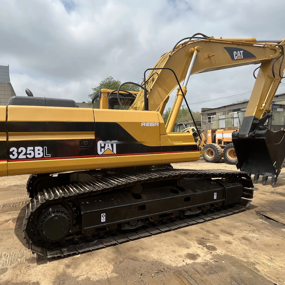 Used Caterpillar excavator CAT 325BL in good condition for sale - Excavator pe şenile: Foto 1 Used Caterpillar excavator CAT 325BL in good condition for sale - Excavator pe şenile: Foto 1