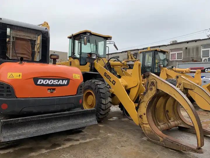 Used Doosan dh60-7 Excavator 100% Korea Used Mini Hydraulic Excavator Low Working Hours Low Price for sale - Excavator pe şenile: Foto 4 Used Doosan dh60-7 Excavator 100% Korea Used Mini Hydraulic Excavator Low Working Hours Low Price for sale - Excavator pe şenile: Foto 4