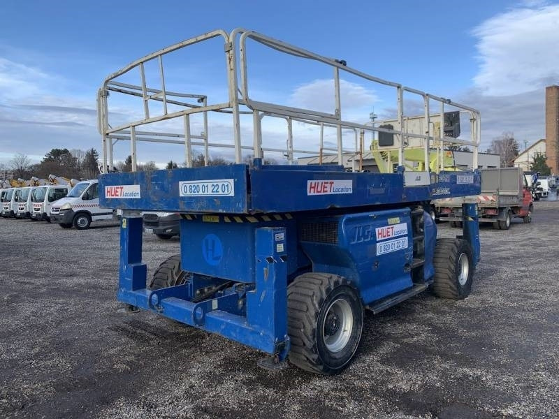 JLG 3394RT - 12m, 4x4, diesel - Platforma foarfeca: Foto 2 JLG 3394RT - 12m, 4x4, diesel - Platforma foarfeca: Foto 2