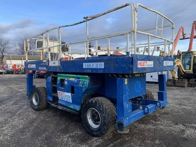 JLG 3394RT - 12m, 4x4, diesel - Platforma foarfeca: Foto 1 JLG 3394RT - 12m, 4x4, diesel - Platforma foarfeca: Foto 1