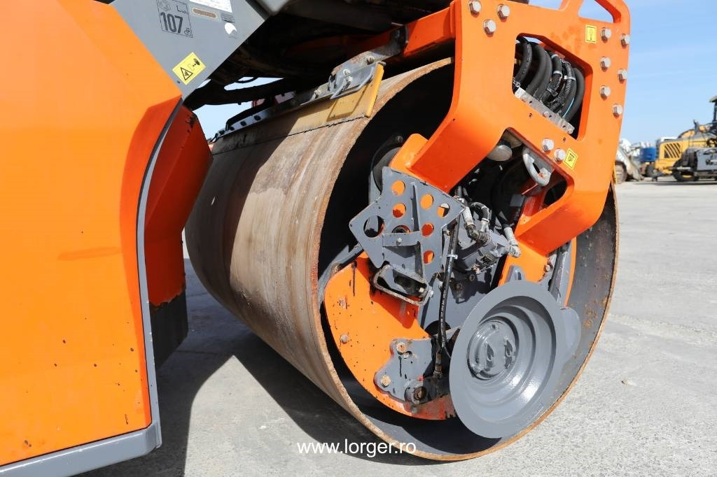 Cilindru compactor pentru asfalt Hamm DV+ 90i VO-S: Foto 12 Cilindru compactor pentru asfalt Hamm DV+ 90i VO-S: Foto 12