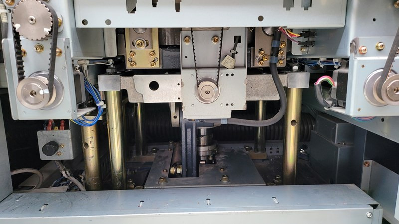 Horizon BQ-270 | 2010 | 693000 - Mașină de îndosariat: Foto 4 Horizon BQ-270 | 2010 | 693000 - Mașină de îndosariat: Foto 4