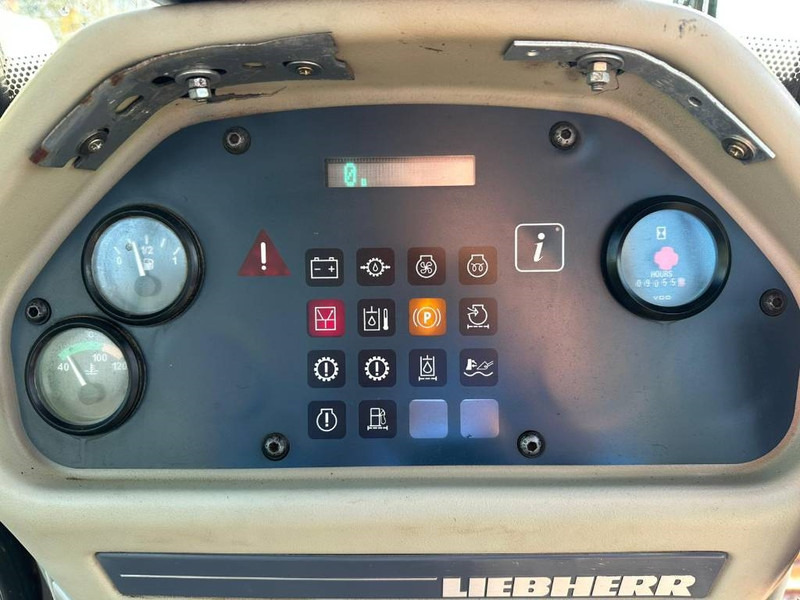 Buldozer Liebherr PR 724 LGP: Foto 20 Buldozer Liebherr PR 724 LGP: Foto 20